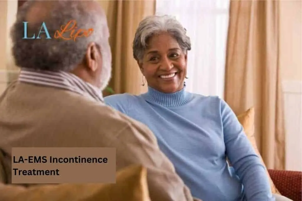 Couple sat smiling at each other - LA-EMS treatment Greater London (Lambeth)