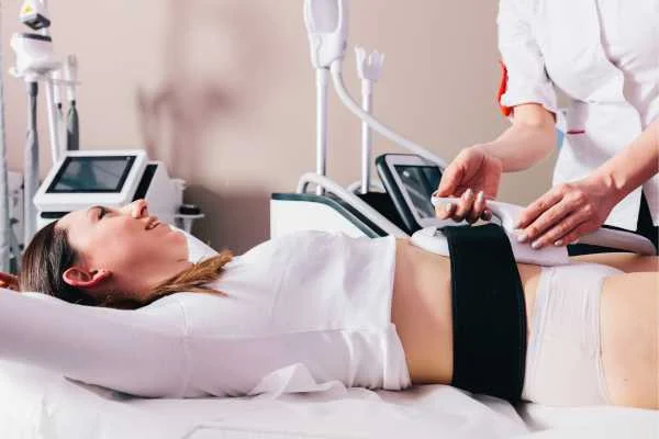 woman having body sculpting to help improve her body image and her mental health Greater London (Lambeth)